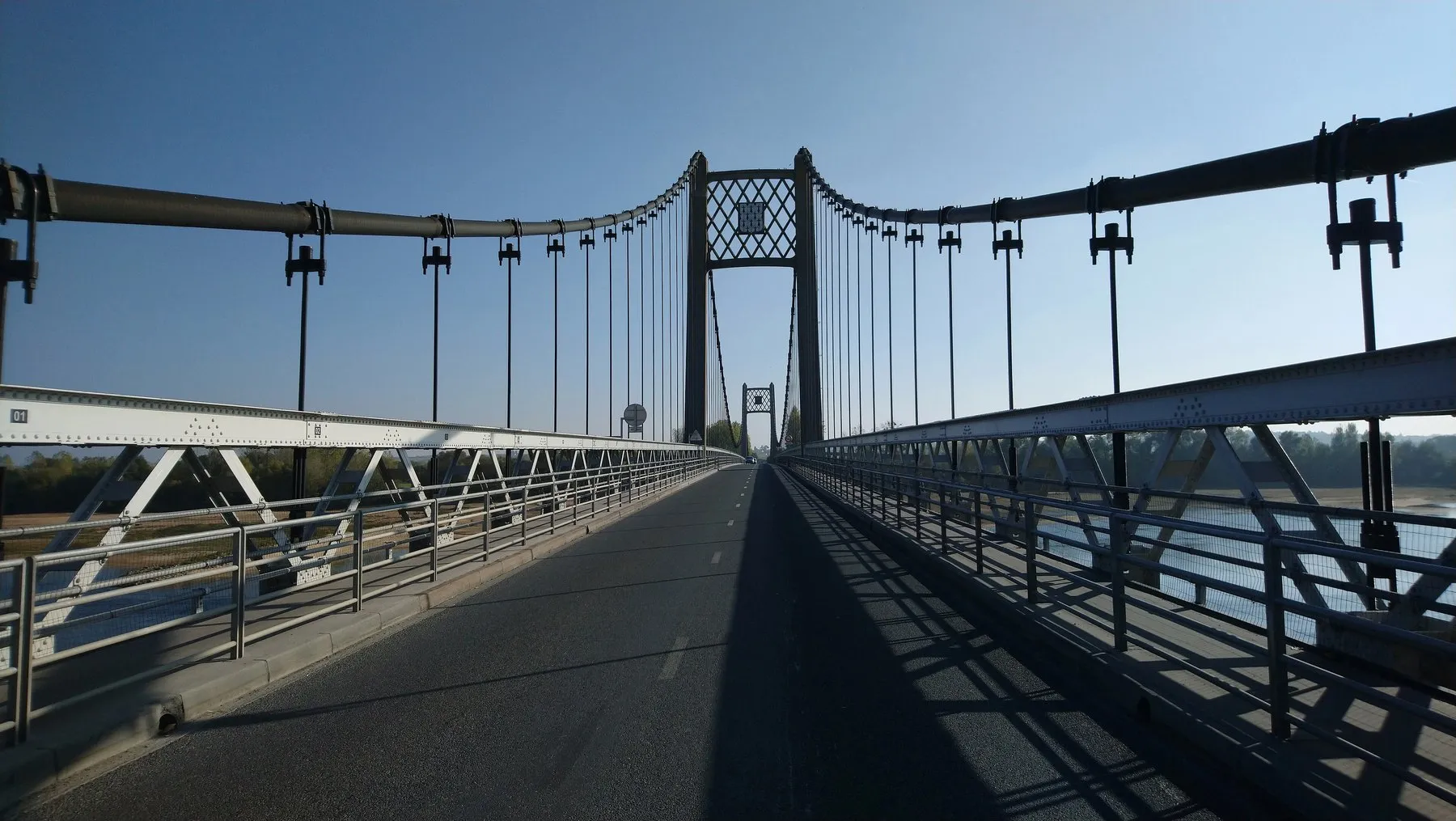Pont entre Bretagne et Anjou sur la Loire à Ancenis