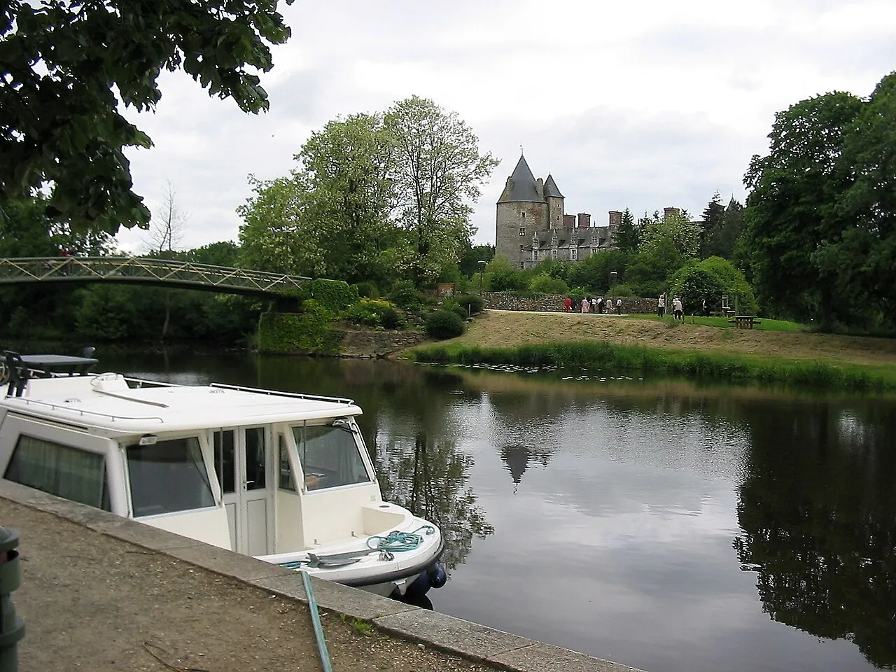Port de Blain sur le canal de Nantes à Brest