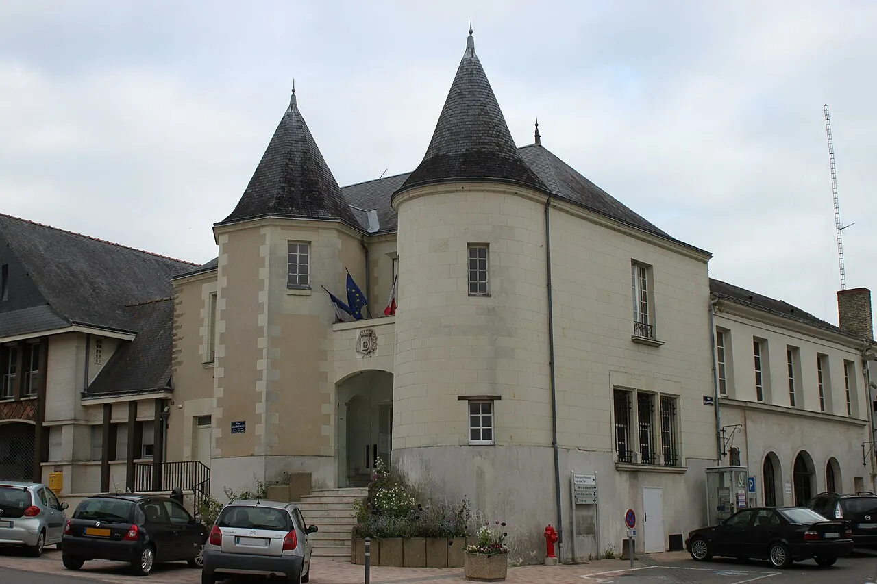 Mairie de Doué-la-Fontaine, à Doué-en-Anjou