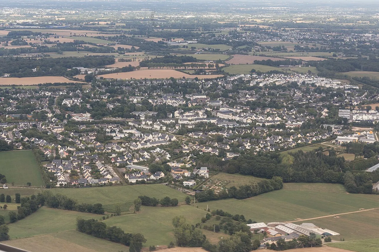 Vue aérienne du Rheu